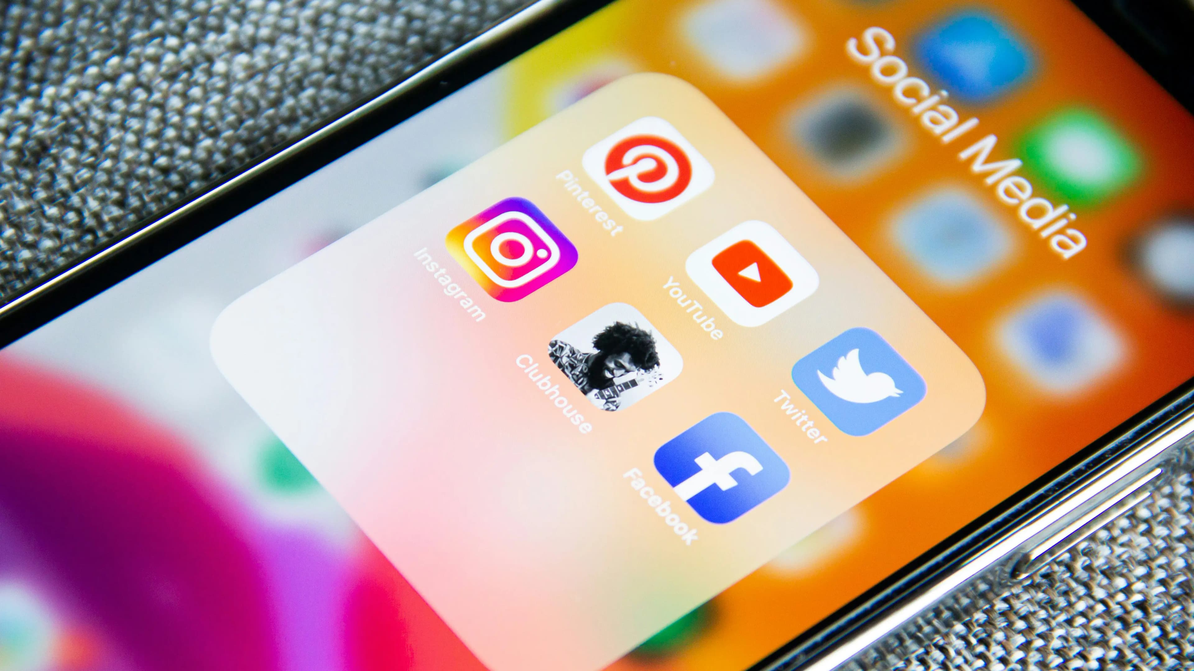 Revolutionize Your Business: Mastering Social Media Marketing for Small Businesses